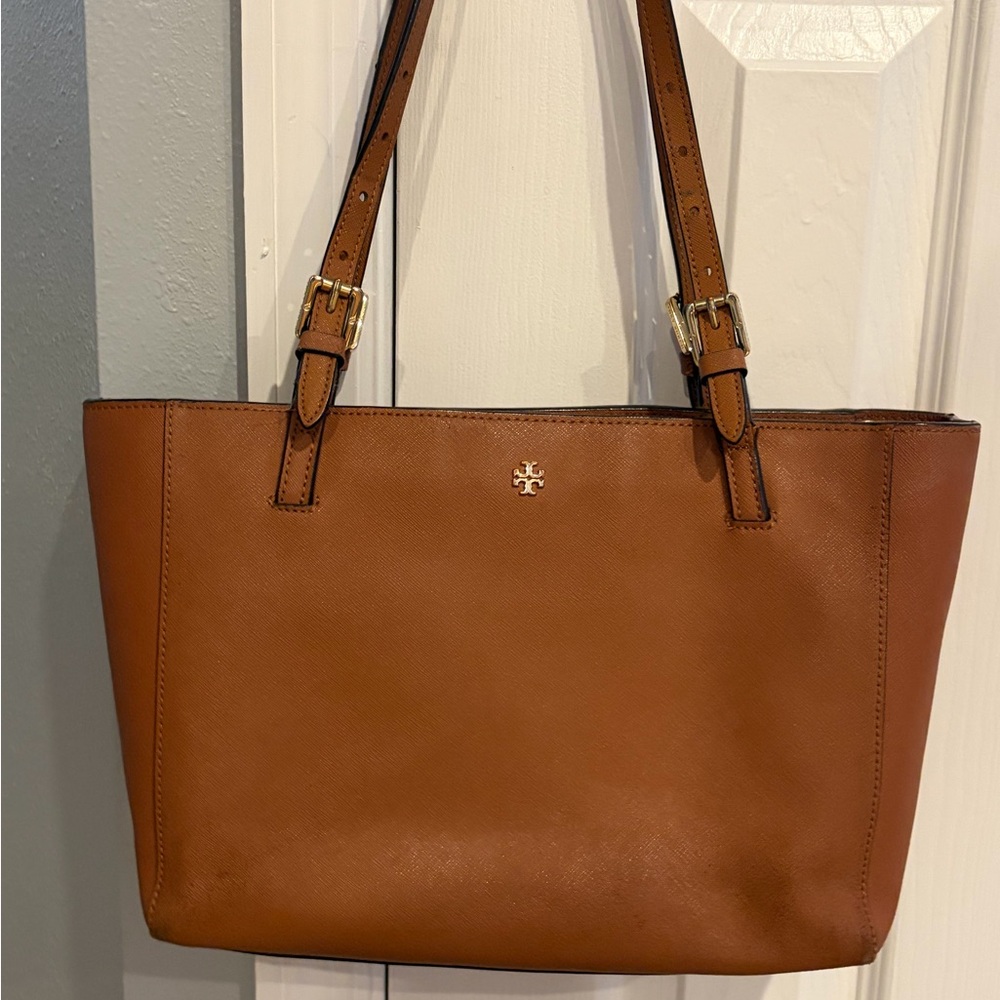 Tory Burch. Brown Leather Tote Bag with Matching Wallet
